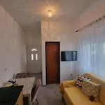 Delminium شقة