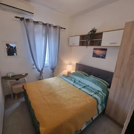 Apartman Delminium Vir