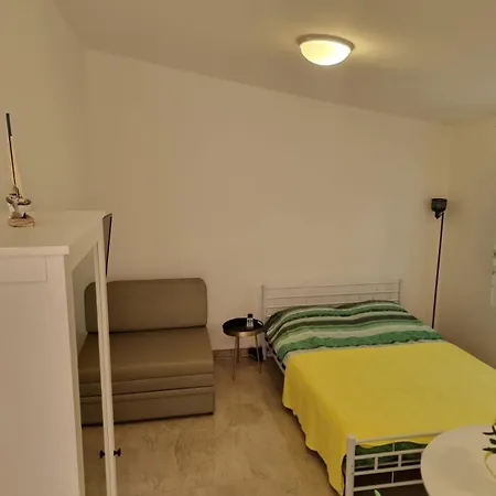 Apartman Delminium
