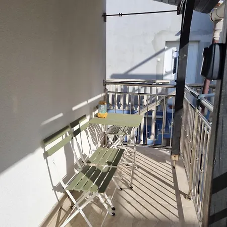 Delminium Apartment