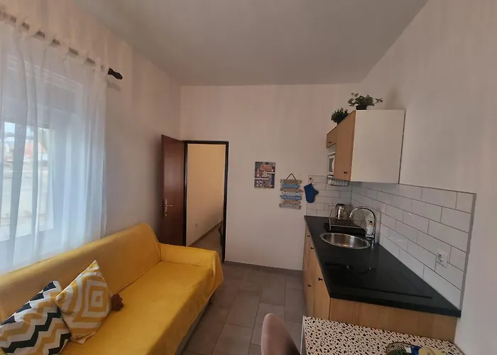 Delminium Apartament *
